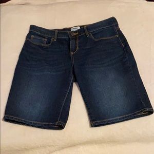Old Navy Bermuda shorts